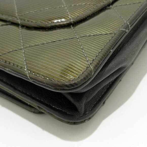 Auth CHANEL Matelasse - Khaki Gray Patent Leather Leather Other Style Wallet - Picture 6 of 13